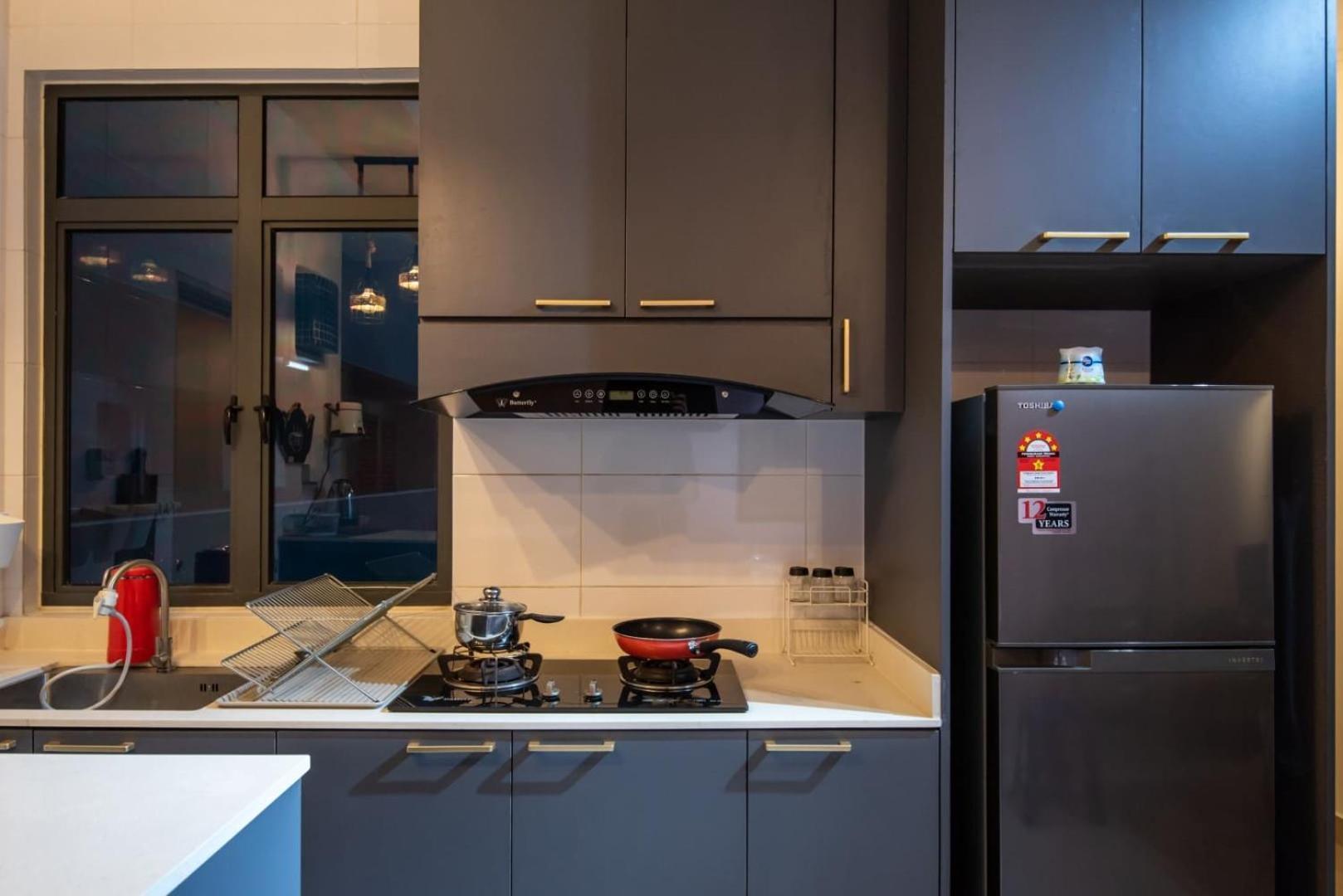 Pangsapuri Stylish & Spacious 2br At Arc Austin With Free Parking *